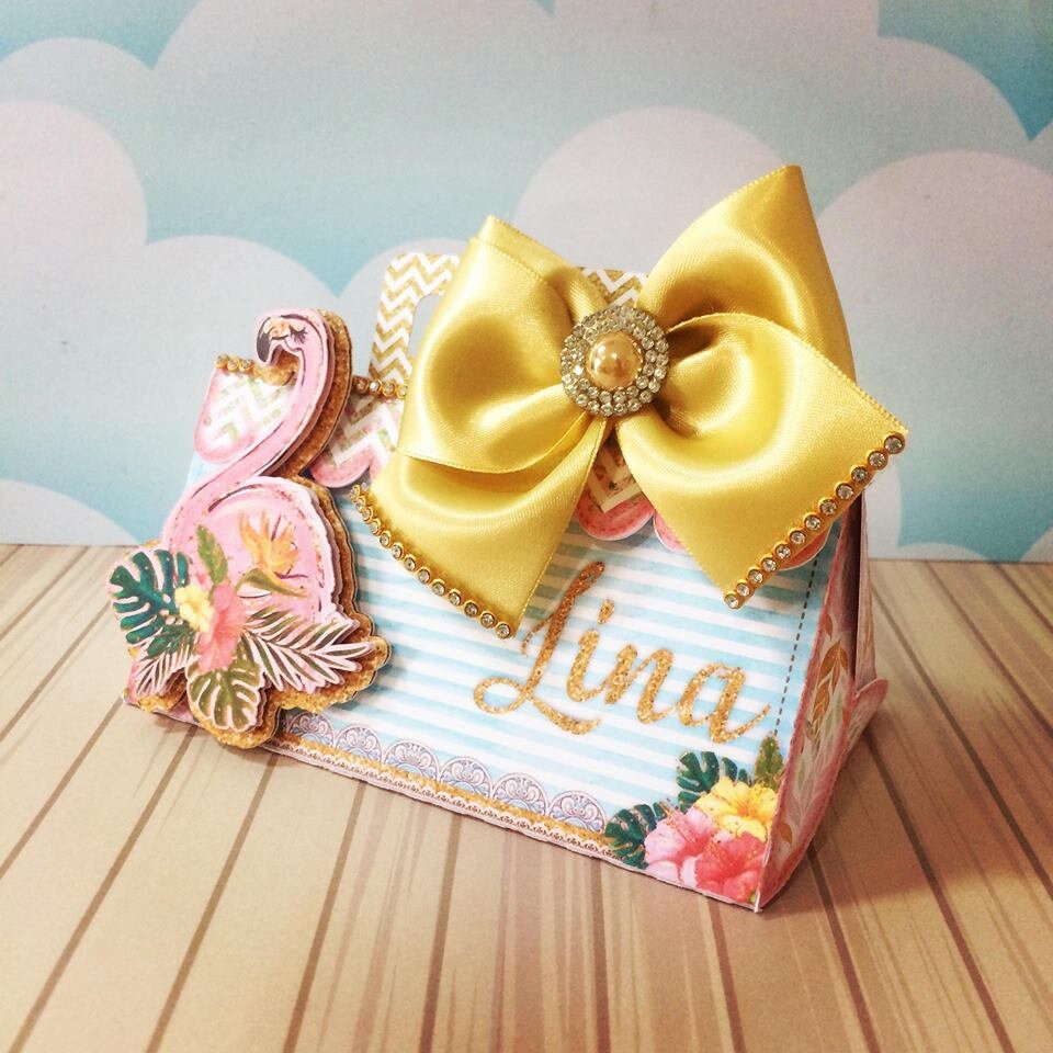 Flamingo Party Medium Favor Box, Personalized, Candy Box, Treat Box, Goodie Bag, Flamingo Themed Birthday Party Decorations. Flamingo party