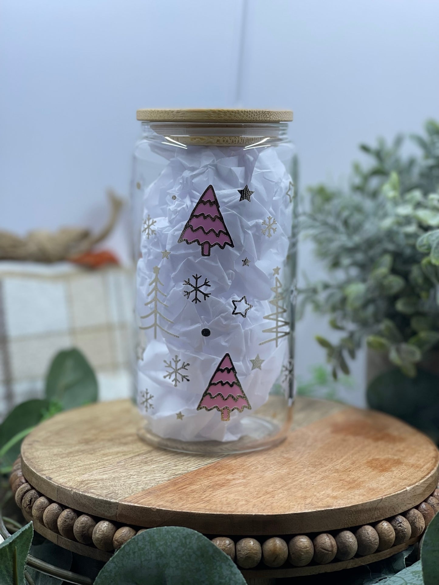 Pink Christmas Tree glass tumbler