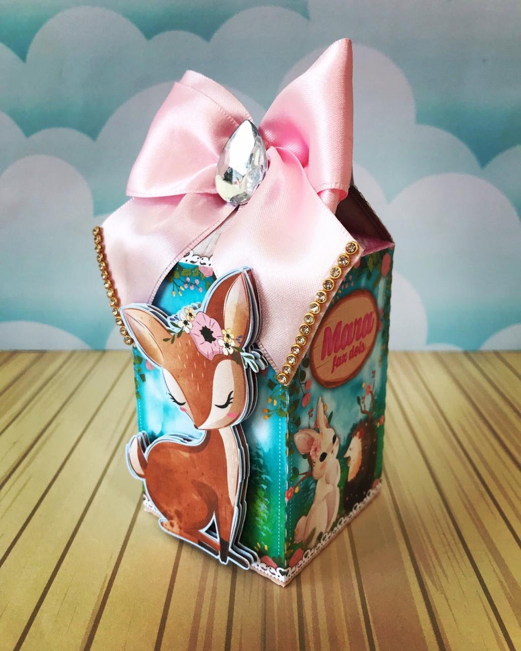 Boho Woodland Theme Carton Party Favor Box. Woodland theme Treat Boxes. Woodland Party decor and gift boxes.