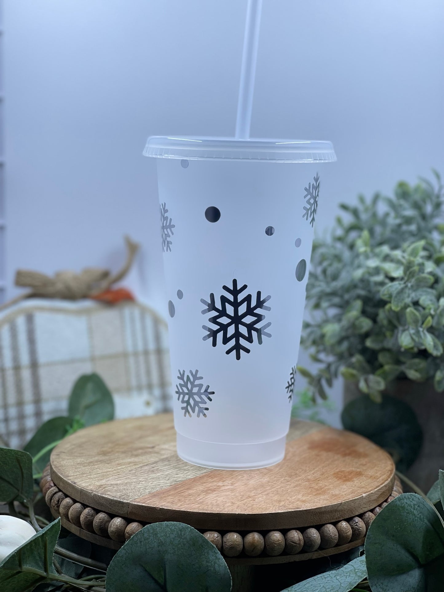Snowflake Themed 24oz Cold cup
